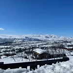 Vakantiehuis Charming Family With Stunning Mountain Views Beitostolen