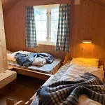 Charming Family With Stunning Mountain Views Vakantiehuis *