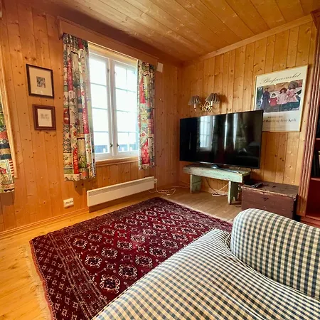 Charming Family With Stunning Mountain Views Holiday home *