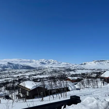 Charming Family With Stunning Mountain Views Beitostolen