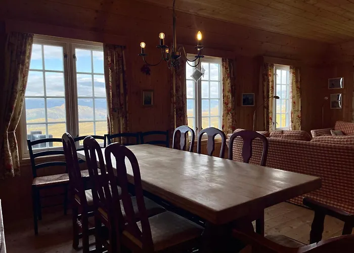 Charming Family With Stunning Mountain Views Beitostolen